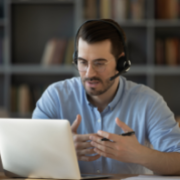 TRADUCTORES Y CONSULTORES LINGÜÍSTICOS (TCL)